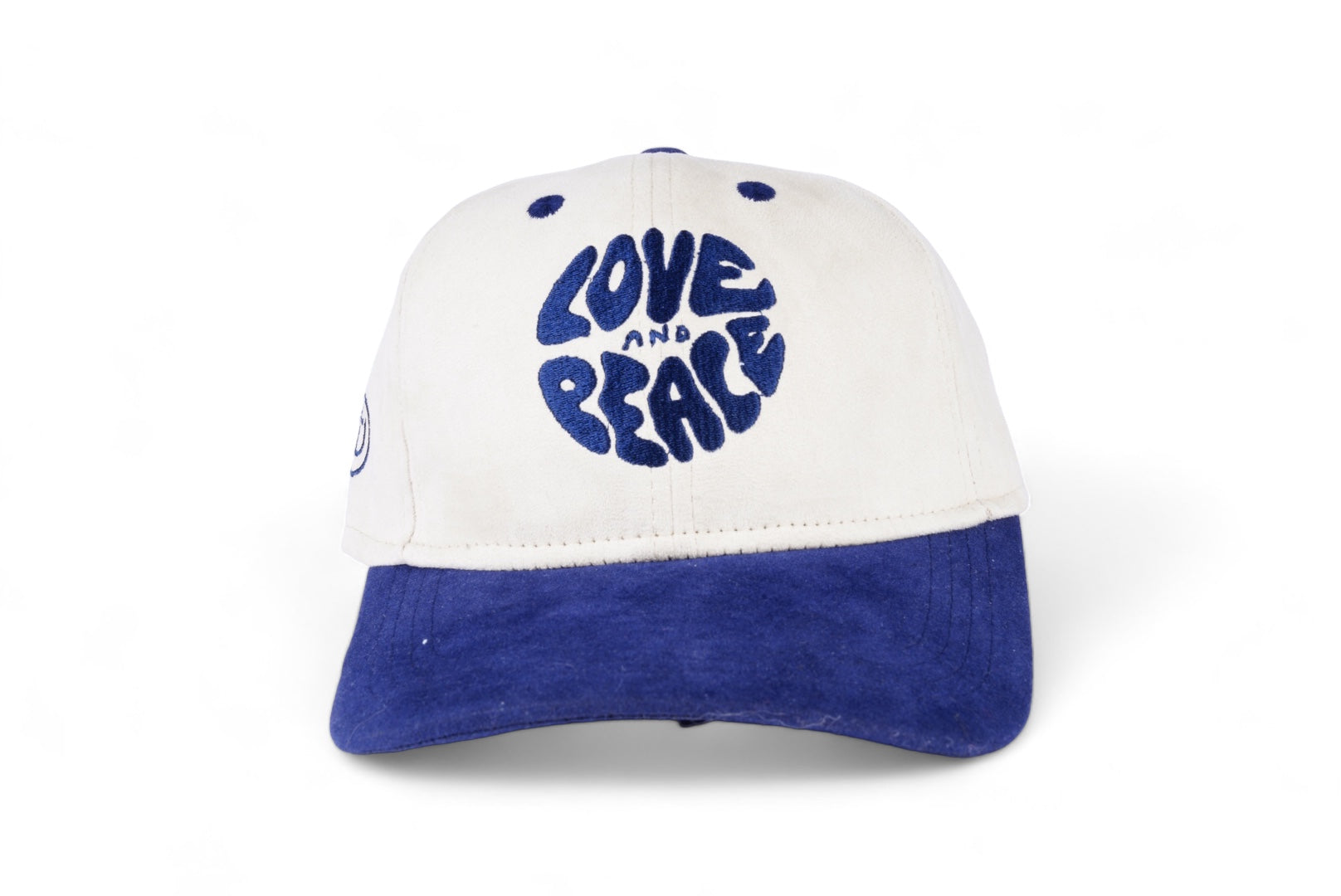 Stylish White and Blue snapback cap made with premium materials made to rock on all occasions, available at Cop Underdog In-store and ready to ship.